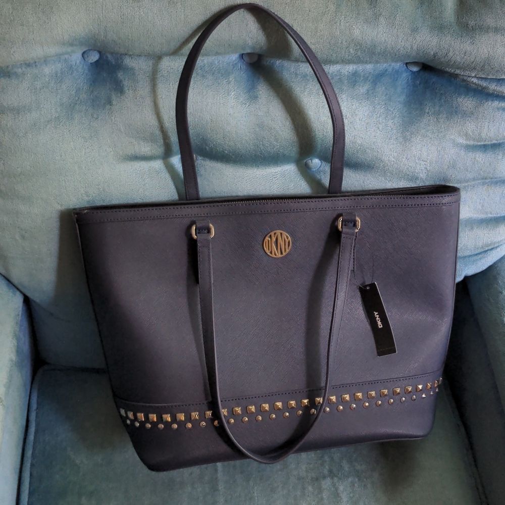 DKNY Bryant Park bag